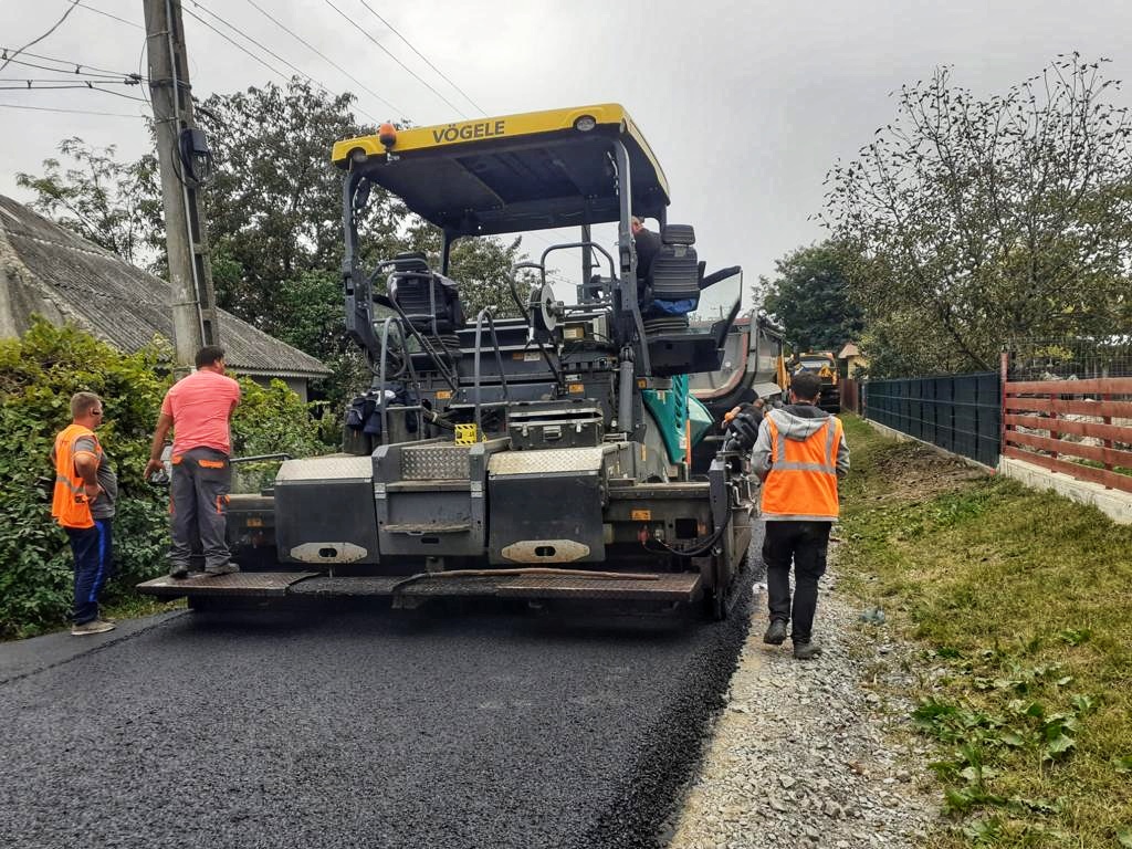 Lucrări de asfaltare, comuna Țigănași