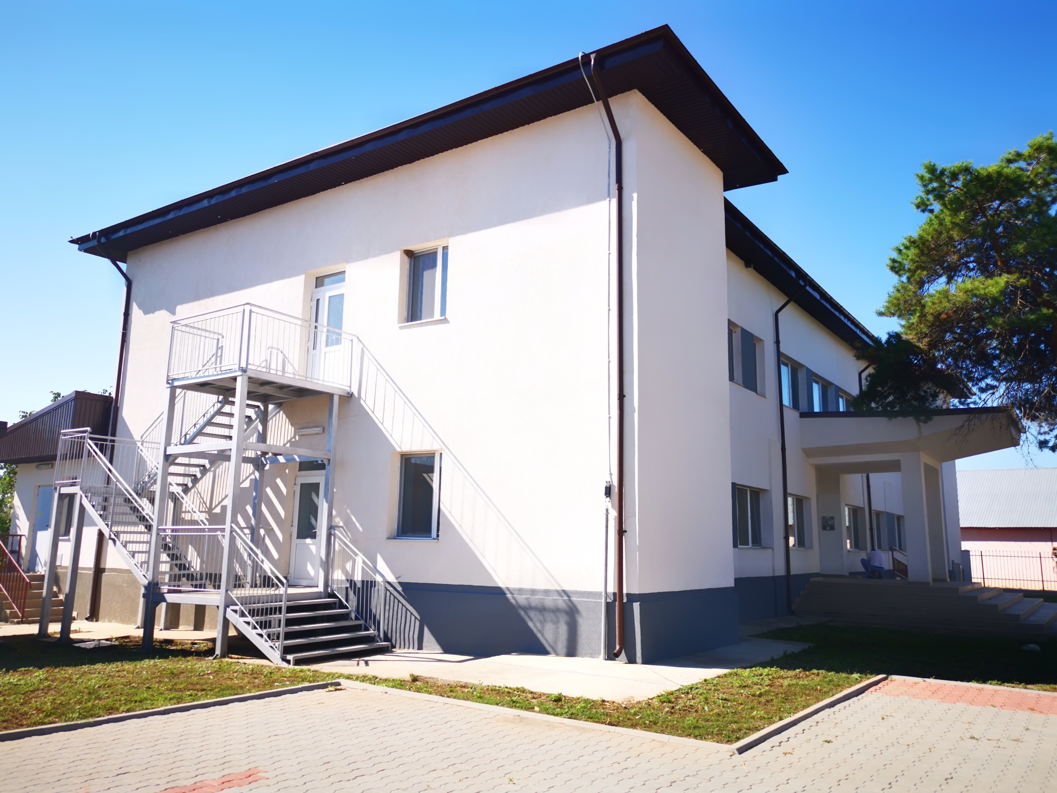 Reabilitare energetică Corp C1 — Cămin